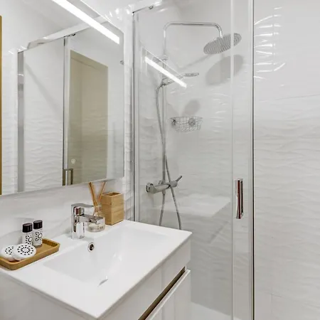 Апартаменты Cosy Heart Of Santos - Ac | By Airnest